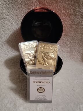 2 1999 Burger King 23K Gold-Plated Pikachu Cards